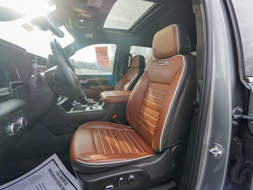 Used 2024 GMC Sierra 2500 Denali Ultimate image 25