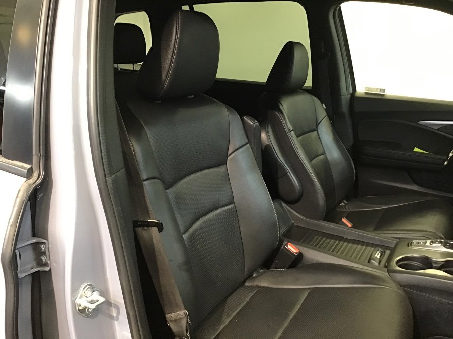 Used 2022 Honda Passport EX-L image 16