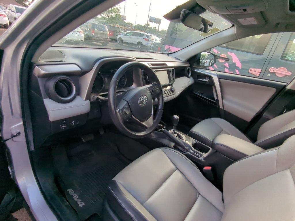 Used 2016 Toyota RAV4 Limited AWD/4WD image 7