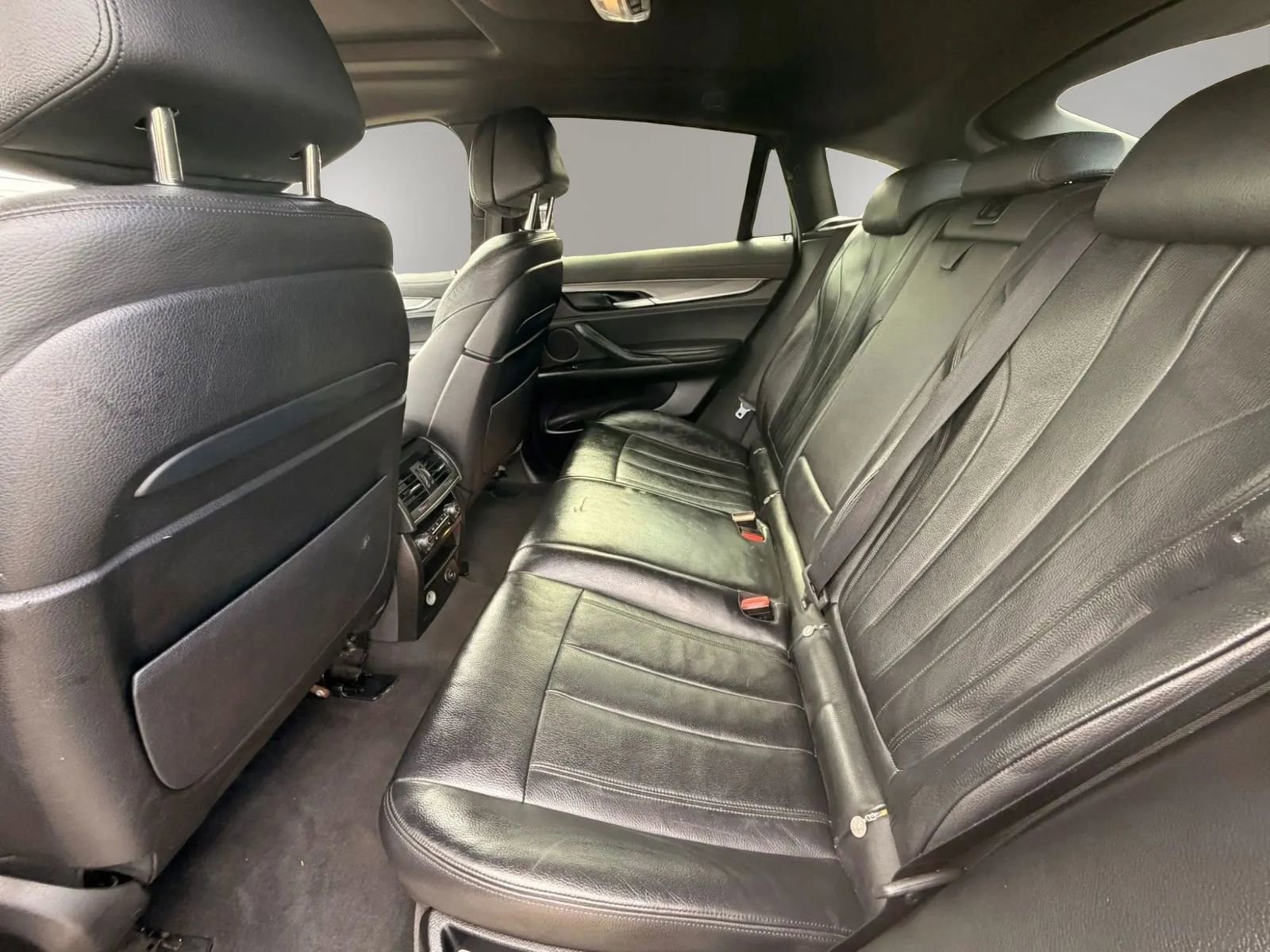 Used 2016 BMW X6 xDrive35i image 16