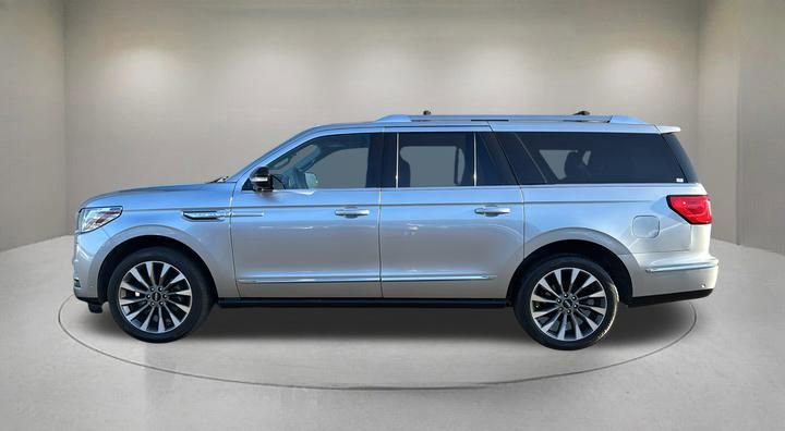 Used 2021 Lincoln Navigator L Reserve w/ Luxury Package AWD/4WD image 5