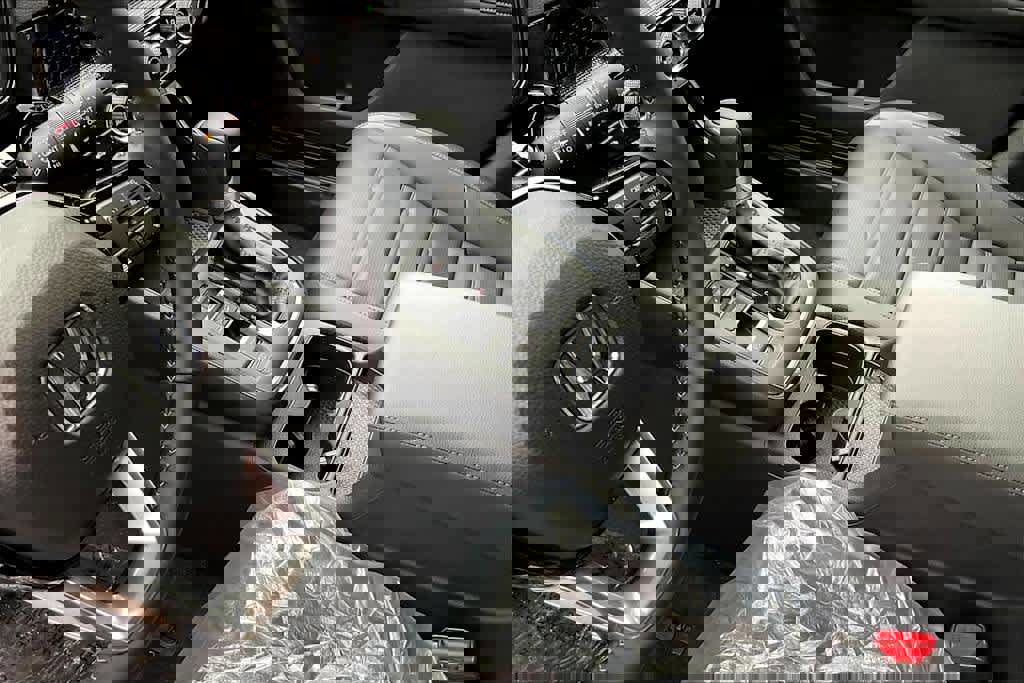 New 2026 Honda CR-V EX-L image 13