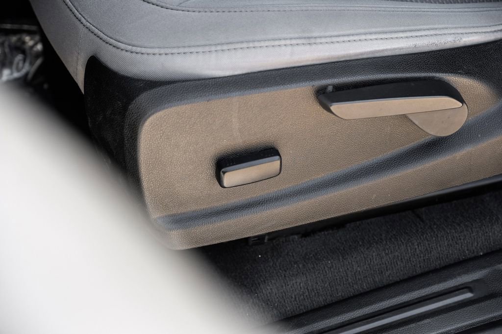 Used 2022 Chevrolet Colorado W/T w/ WT Convenience Package image 29