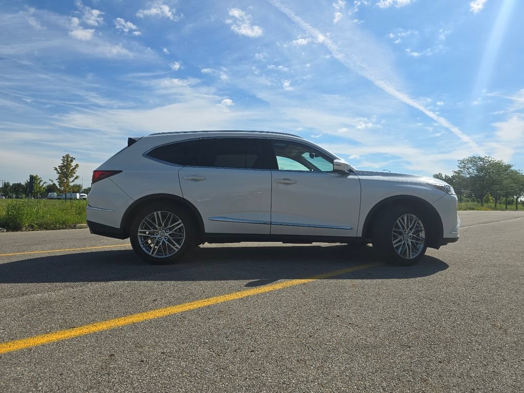 Used 2023 Acura MDX SH-AWD w/ Advance Package image 17