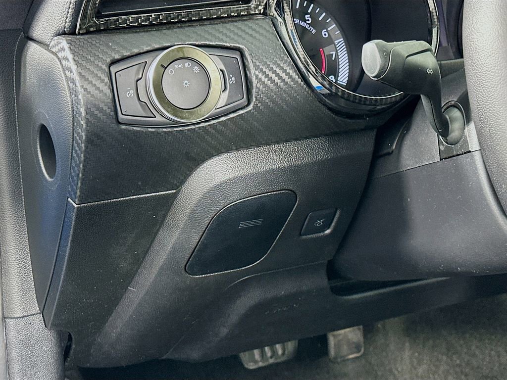 Used 2017 Ford Mustang Coupe image 10