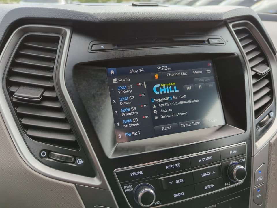 Used 2018 Hyundai Santa Fe Sport w/ 2.4L Value Package 02 FWD image 30