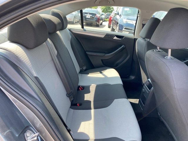 Used 2018 Volkswagen Jetta S image 23