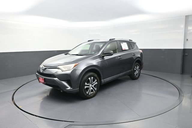 Used 2016 Toyota RAV4 LE FWD image 45