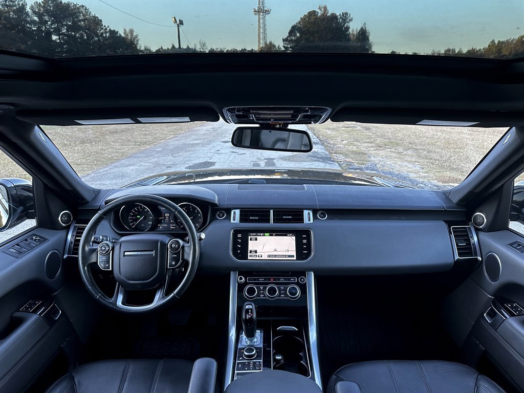 Used 2015 Land Rover Range Rover Sport HSE image 14