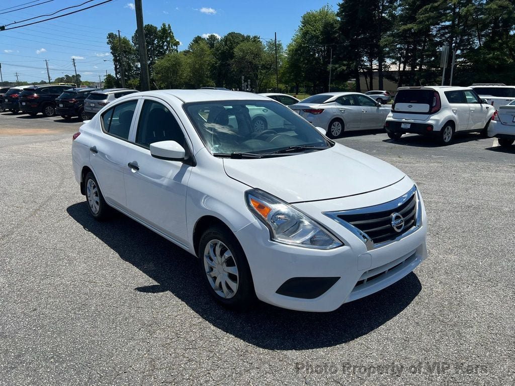 Used 2018 Nissan Versa S Plus FWD image 3