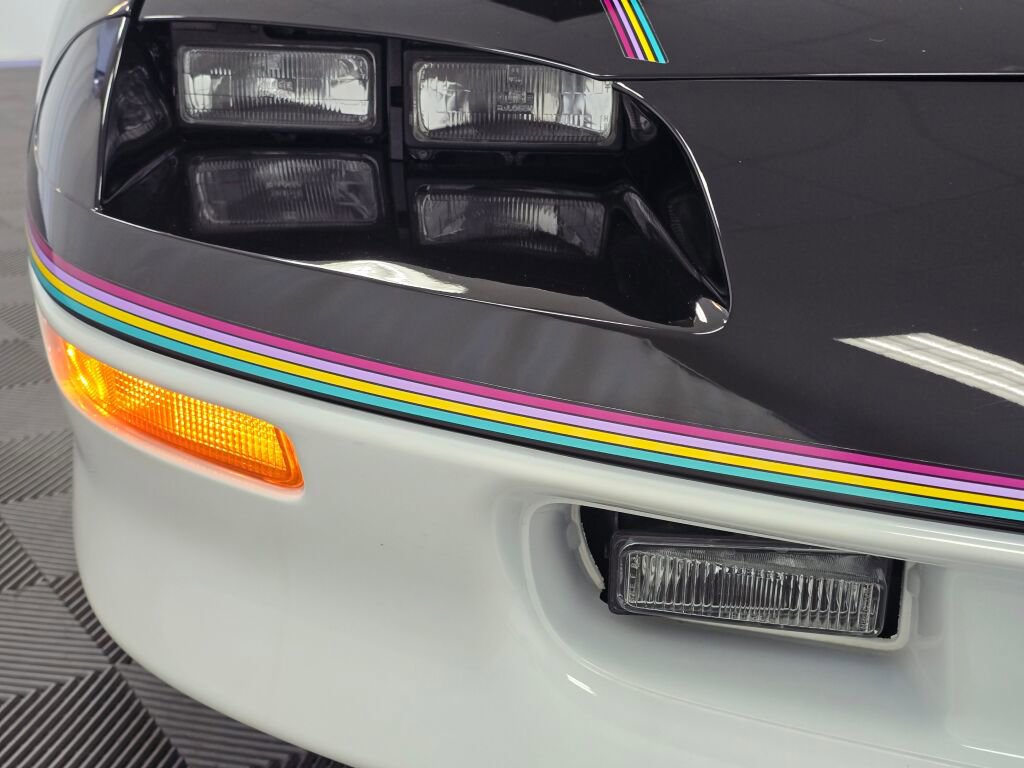 Used 1993 Chevrolet Camaro Z28 image 39