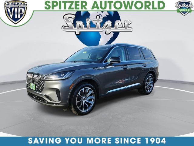 Used 2025 Lincoln Aviator Reserve w/ Illumination Package AWD/4WD image 4