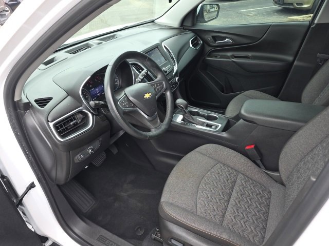 Used 2023 Chevrolet Equinox LT image 7