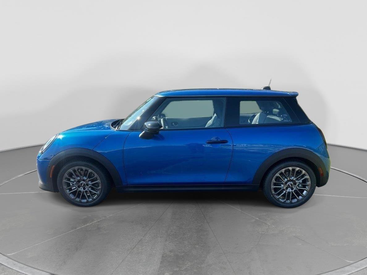 Used 2025 MINI Cooper S FWD image 8