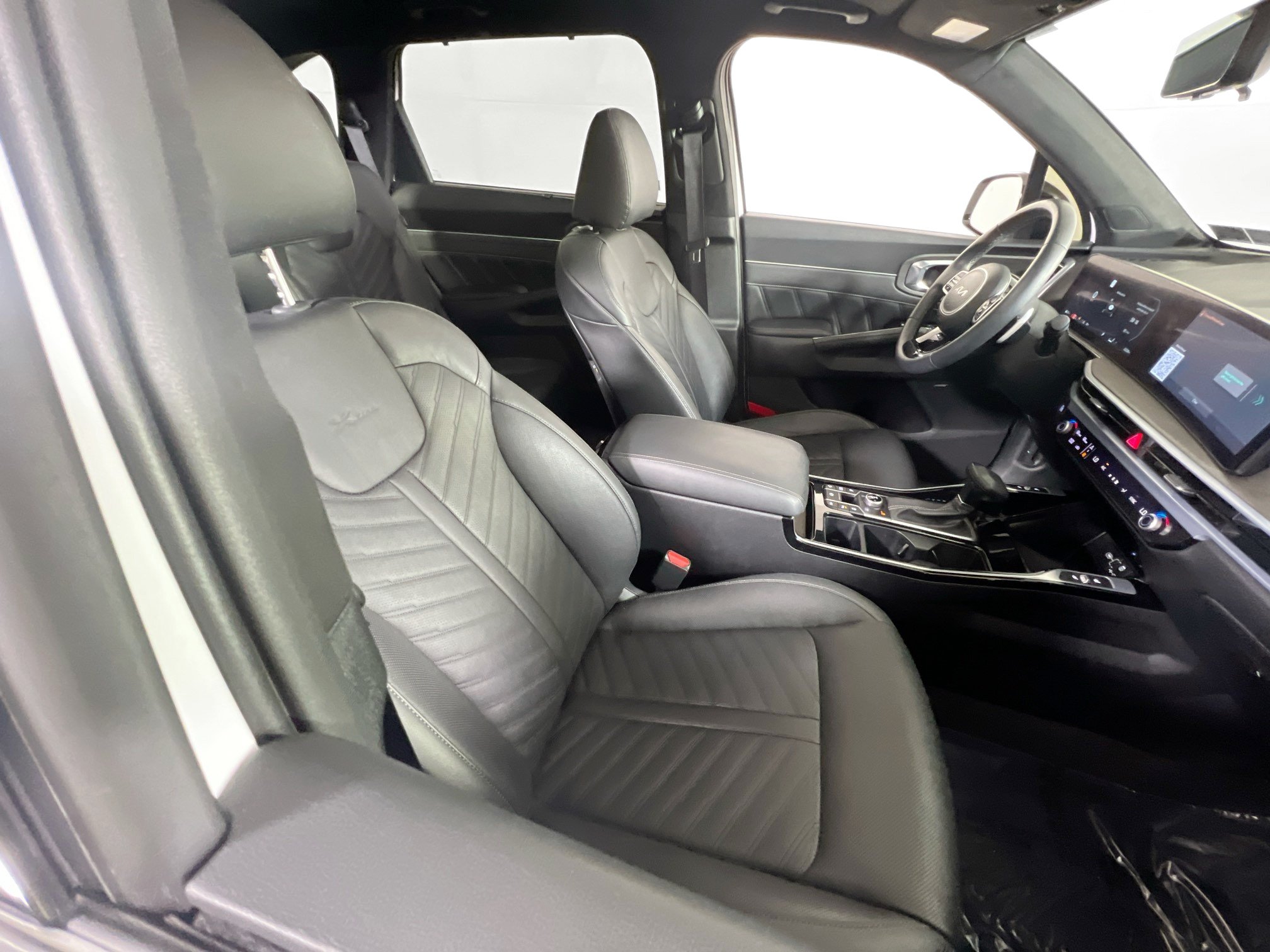 Used 2024 Kia Sorento SX Prestige AWD/4WD image 29
