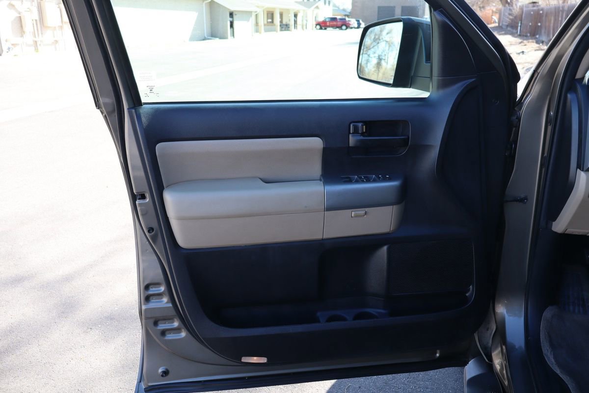 Used 2012 Toyota Sequoia SR5 image 25