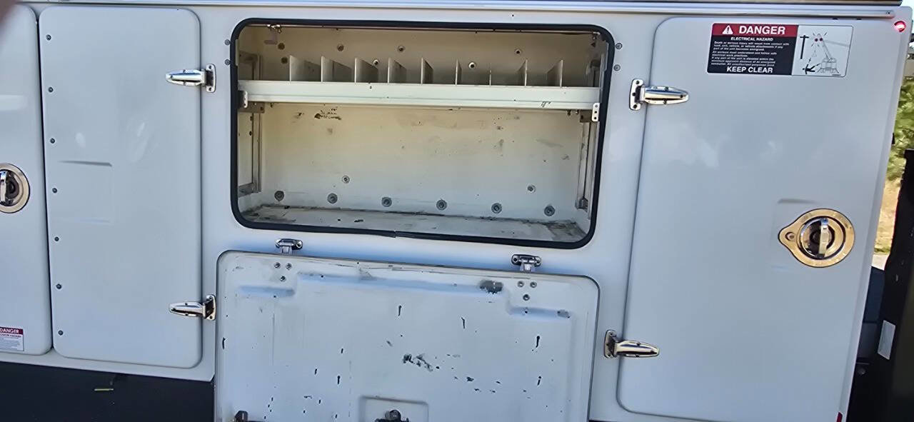 Used 2020 Ford F550 4x4 SuperCab Super Duty image 24