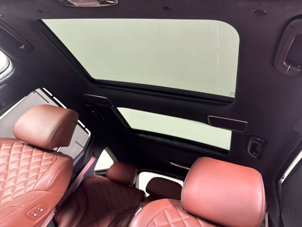 Certified 2025 Genesis GV80 3.5T Prestige AWD/4WD image 23