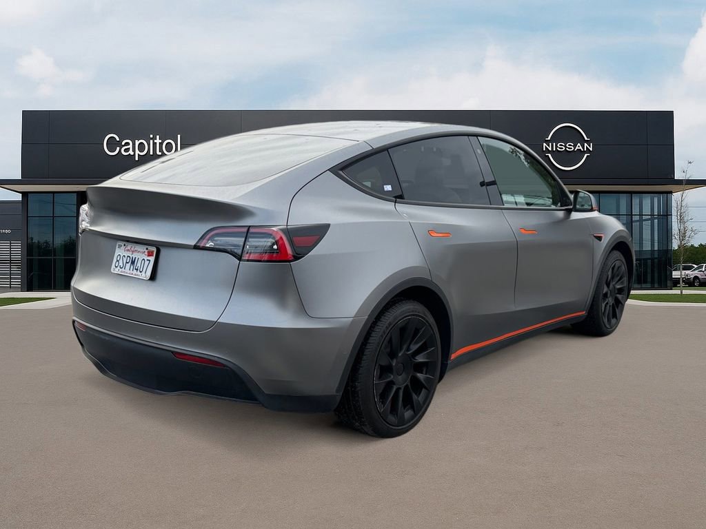 Used 2020 Tesla Model Y Long Range image 5