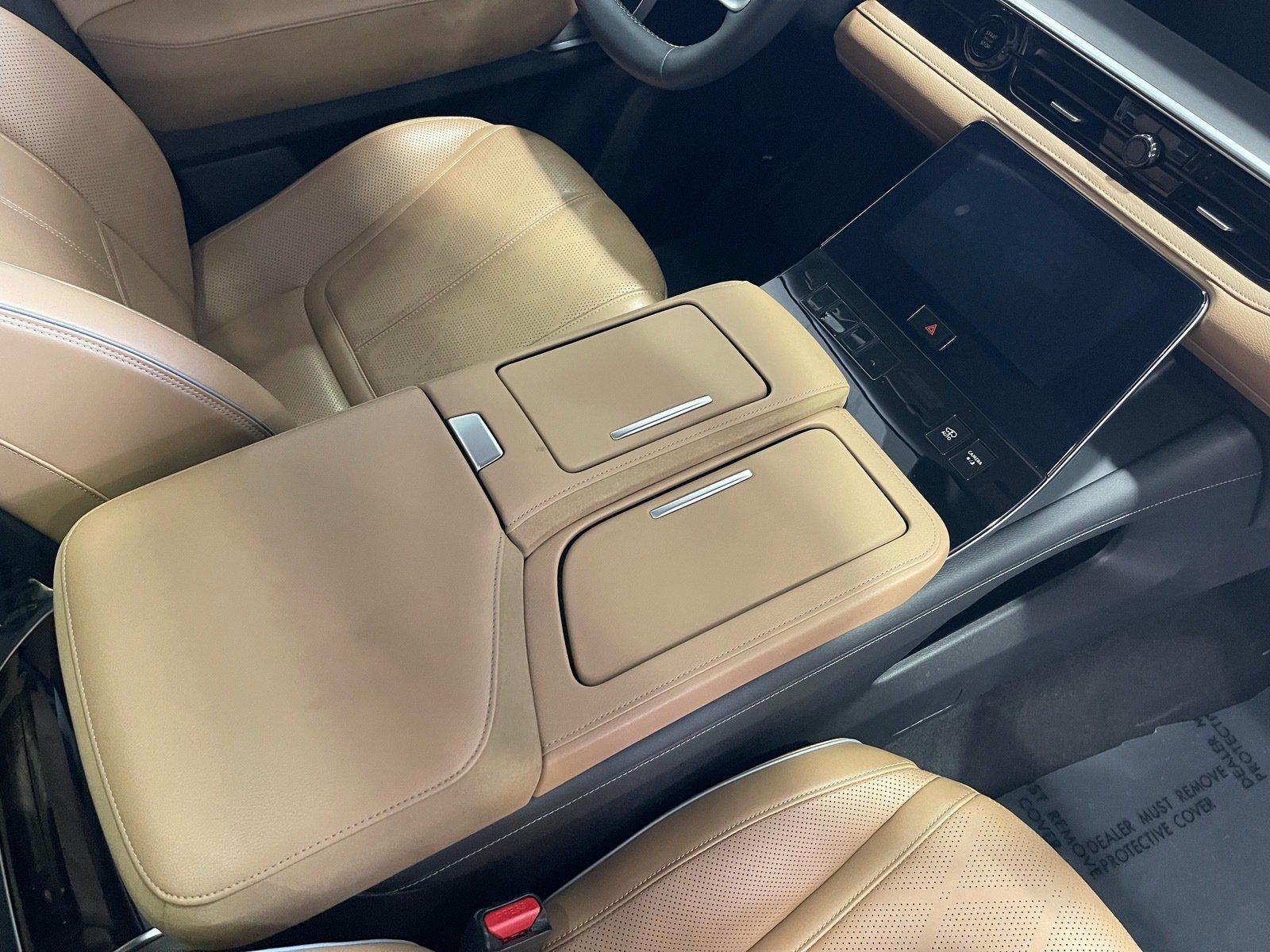 Used 2025 INFINITI QX80 Sensory AWD/4WD image 46