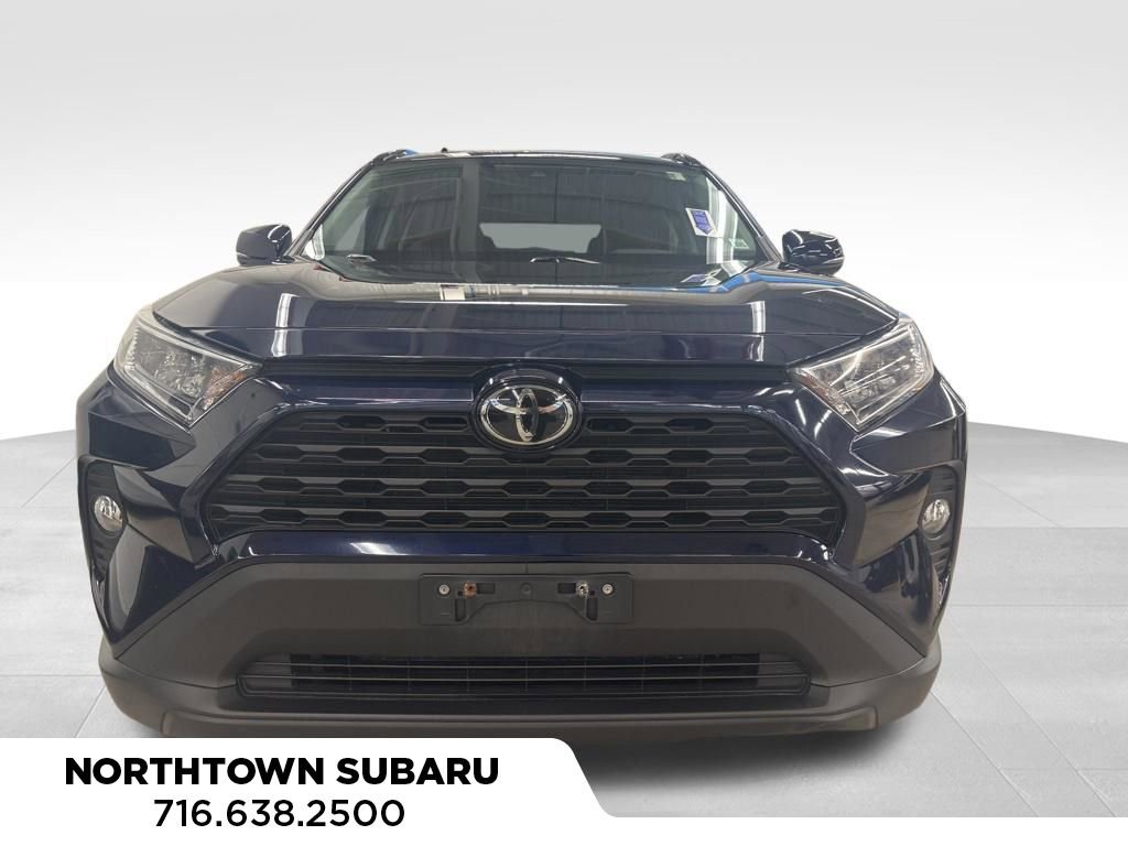 Used 2020 Toyota RAV4 XLE w/ Carpet Mat Package AWD/4WD image 12