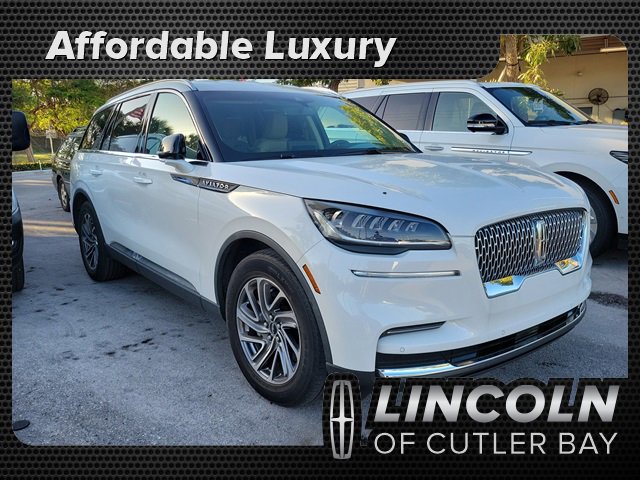 Certified 2023 Lincoln Aviator 2WD image 1