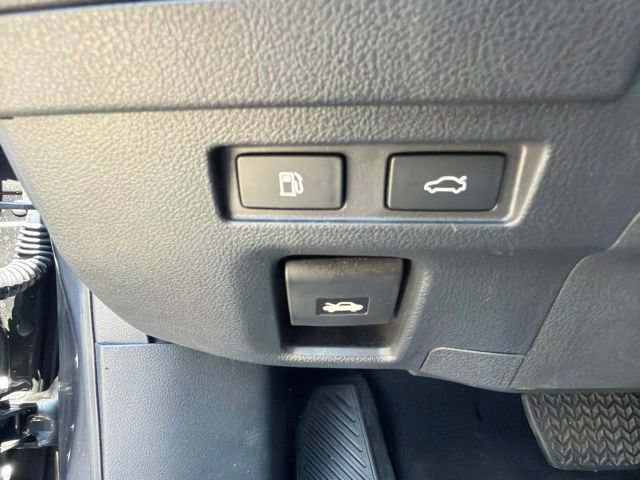 Used 2025 Lexus ES 300h F Sport w/ Accessory Package (Z1) FWD image 27