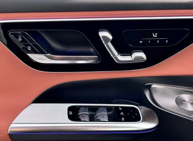 Certified 2026 Mercedes-Benz GLC 300 4MATIC image 23