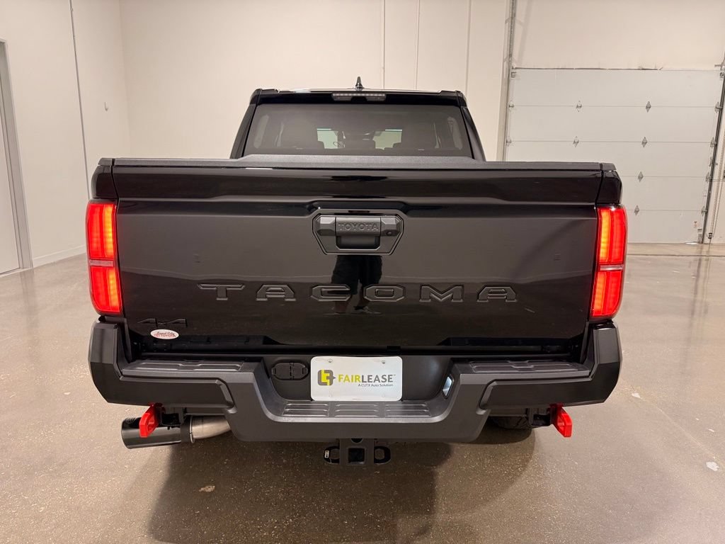 Used 2026 Toyota Tacoma TRD Off-Road AWD/4WD image 6