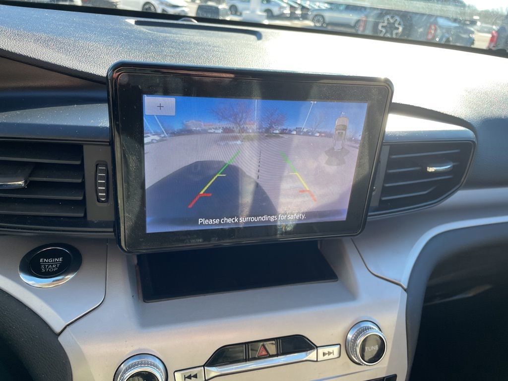 Used 2023 Ford Explorer XLT image 20