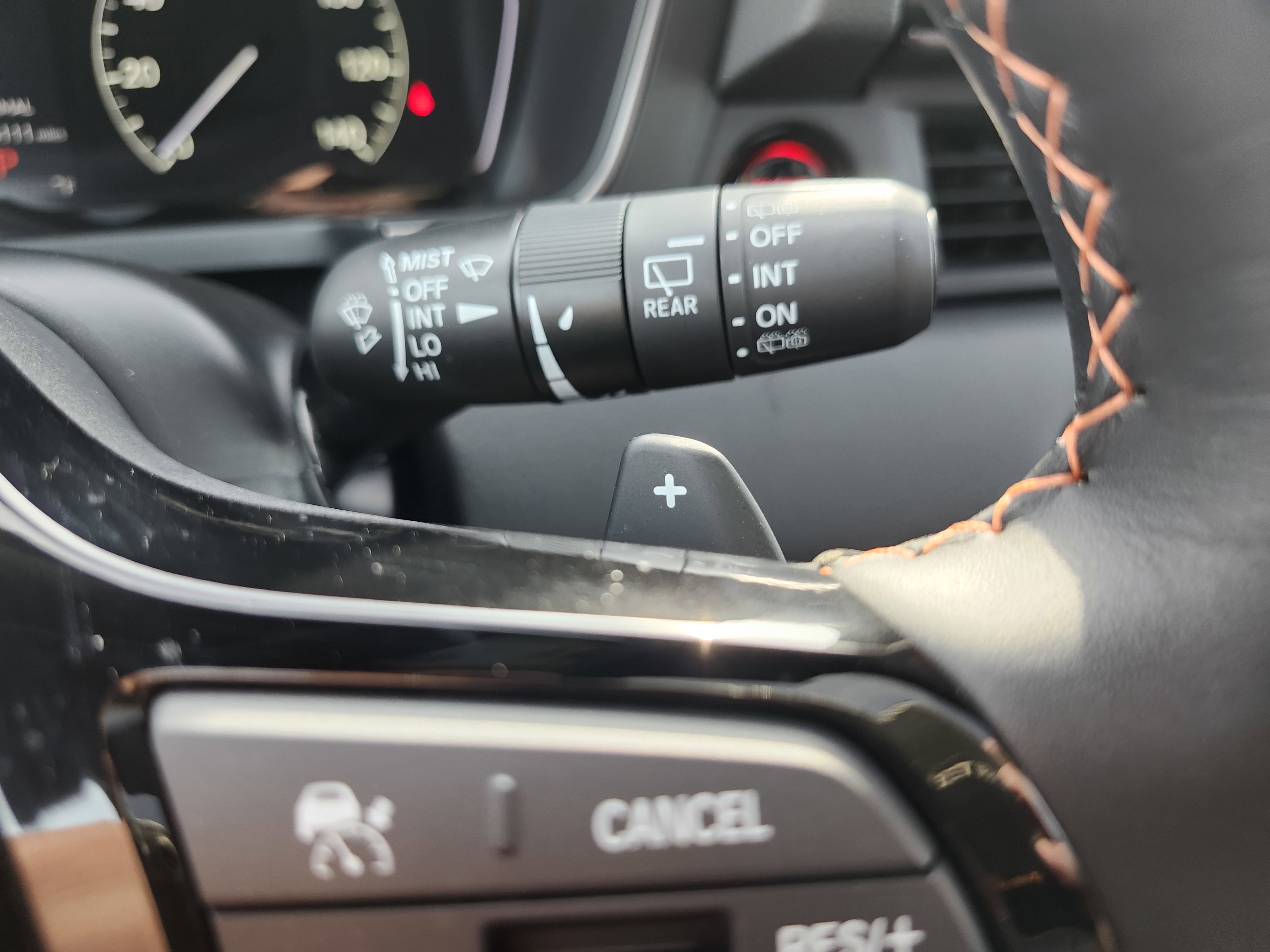 Used 2025 Honda Pilot TrailSport image 37