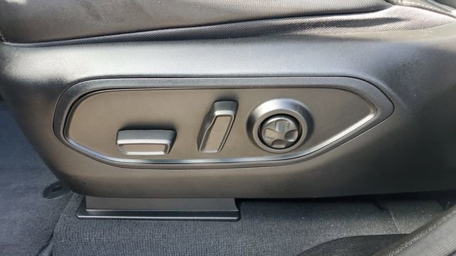 Certified 2023 Jeep Grand Cherokee L Limited w/ Trailer Tow Group (B) image 25