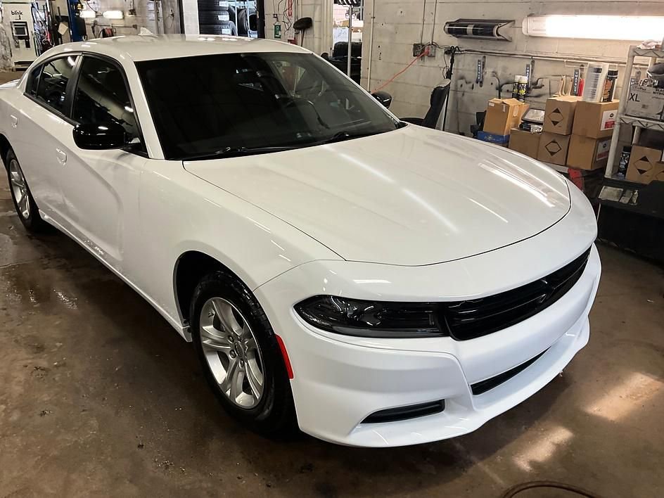 Used 2023 Dodge Charger SXT w/ Cold Weather Package image 8