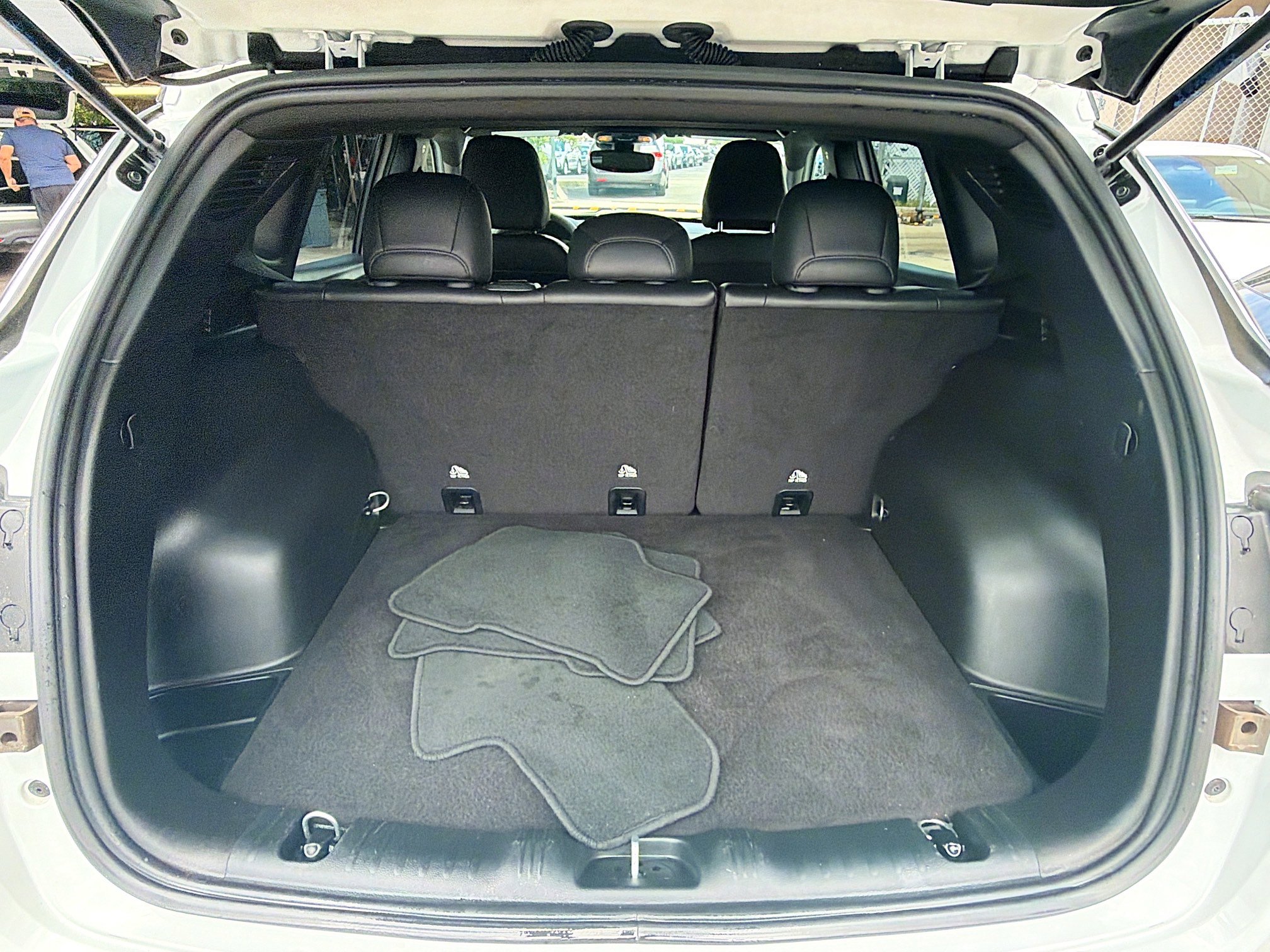 Used 2024 Jeep Compass Limited AWD/4WD image 26