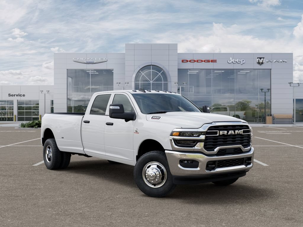 New 2026 RAM 3500 Tradesman AWD/4WD image 5