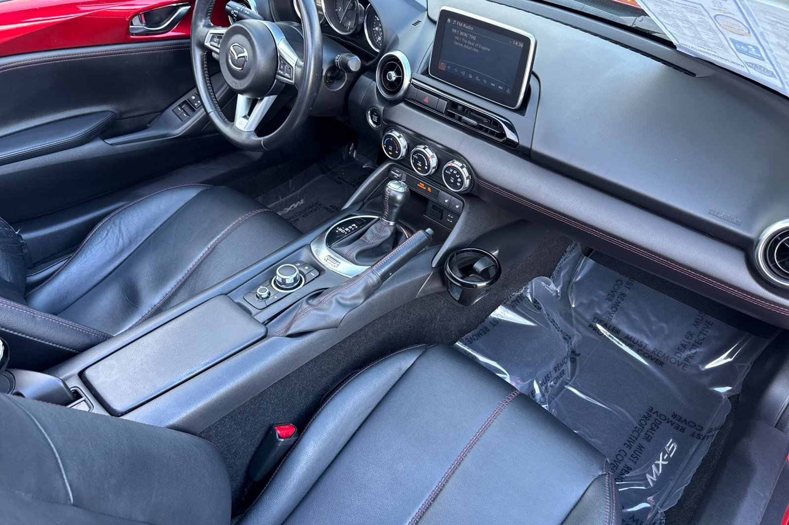 Used 2017 MAZDA MX-5 Miata RF Grand Touring RWD image 15