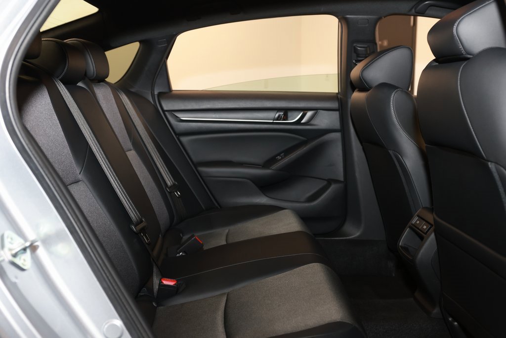 Used 2022 Honda Accord Sport image 15