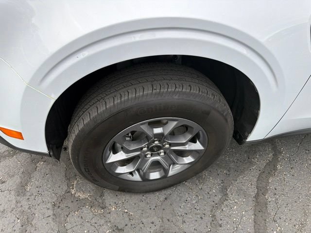 Used 2025 Ford Maverick XLT FWD image 13