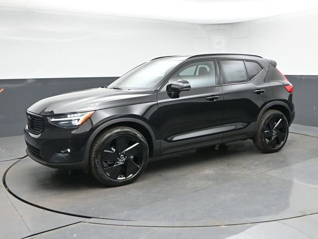 New 2026 Volvo XC40 B5 Ultra w/ Protection Package Premier AWD/4WD image 4