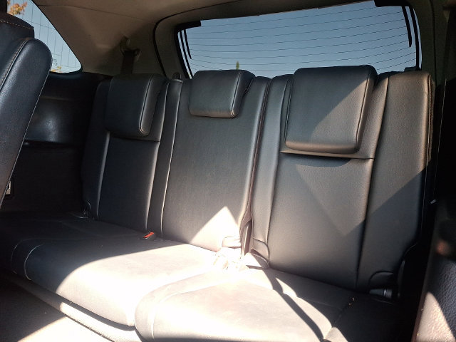 Used 2019 Toyota Highlander XLE AWD/4WD image 11