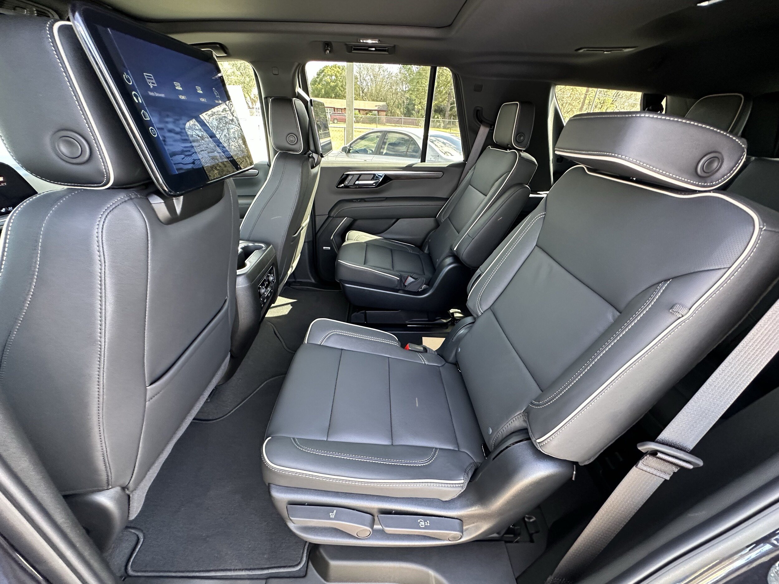 New 2026 Chevrolet Tahoe Premier AWD/4WD image 18