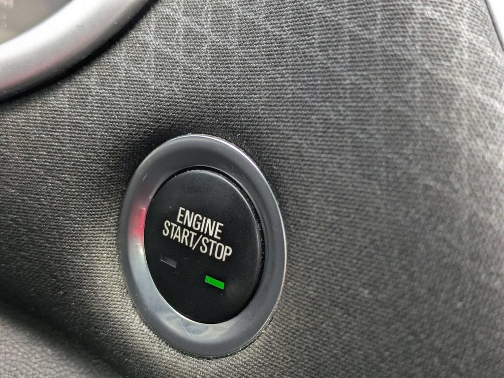 Used 2021 Chevrolet Malibu LS FWD image 25