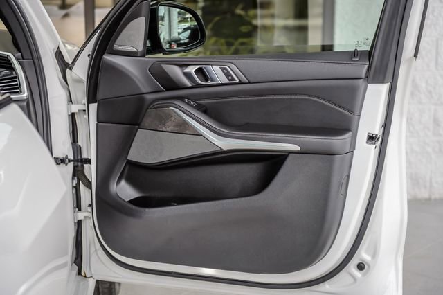 Used 2020 BMW X5 sDrive40i w/ M Sport Package image 56