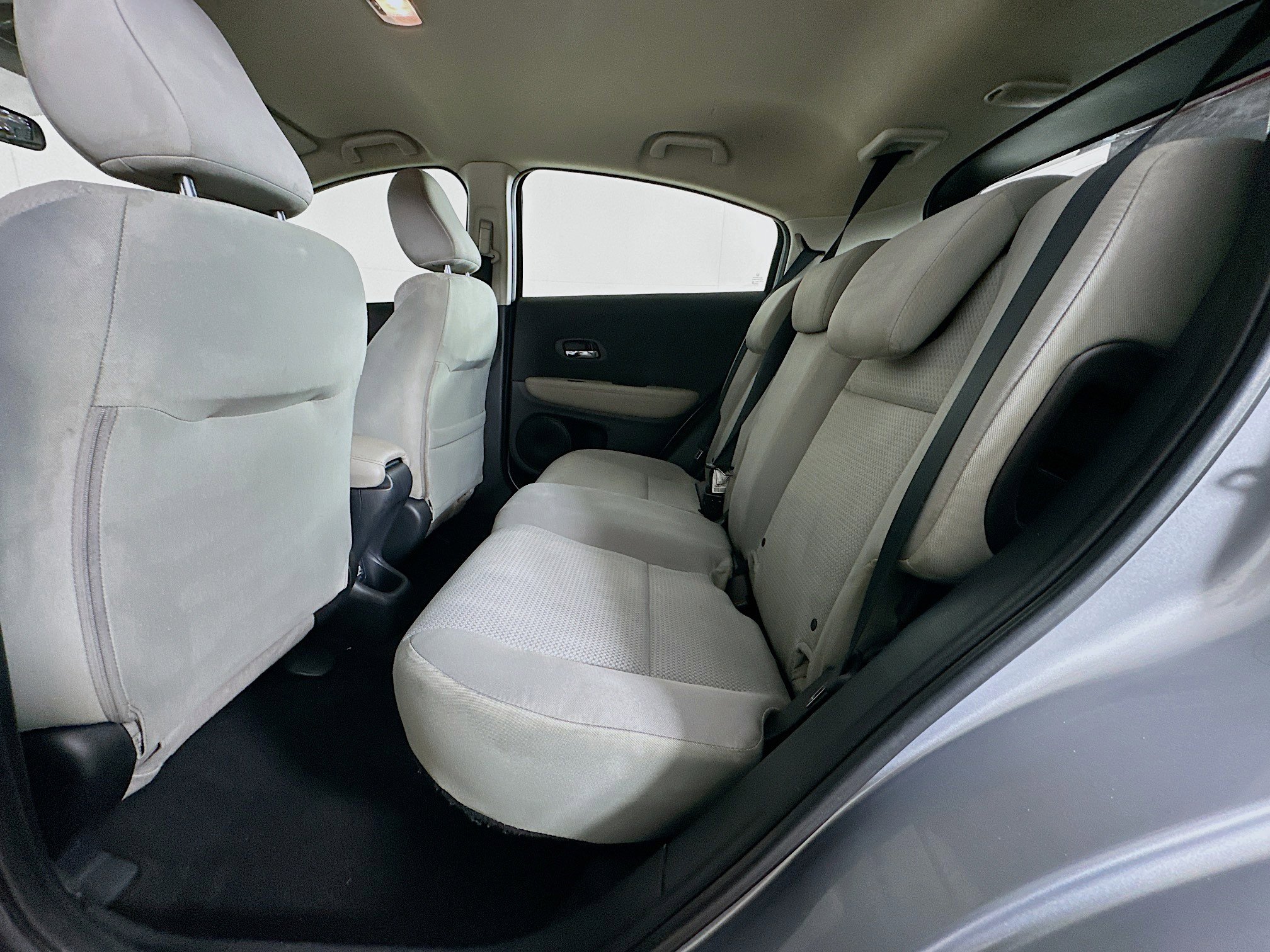 Used 2019 Honda HR-V LX image 26