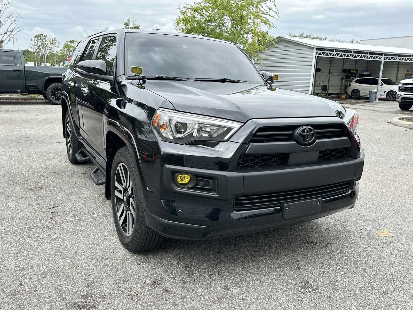 Used 2021 Toyota 4Runner Limited AWD/4WD image 8