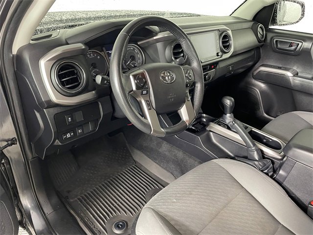 Used 2022 Toyota Tacoma SR5 image 3