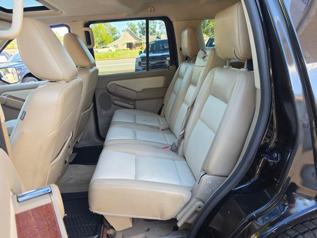 Used 2009 Ford Explorer Eddie Bauer AWD/4WD image 15