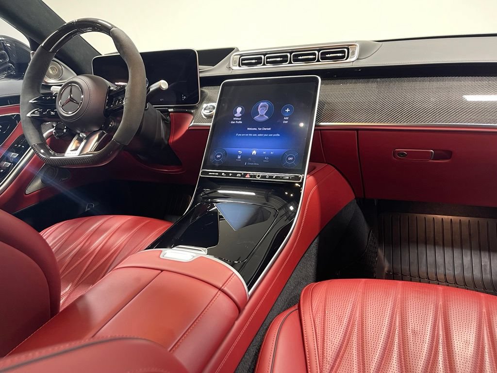 Used 2024 Mercedes-Benz S 63 AMG S image 28