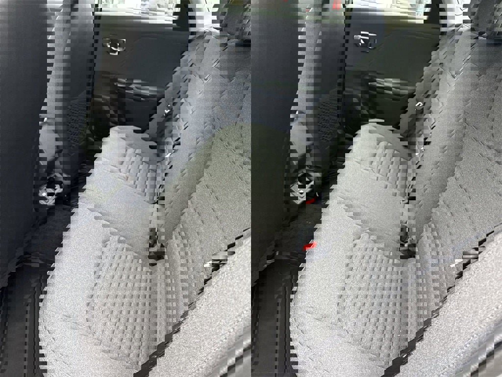 New 2025 Kia K4 EX image 25