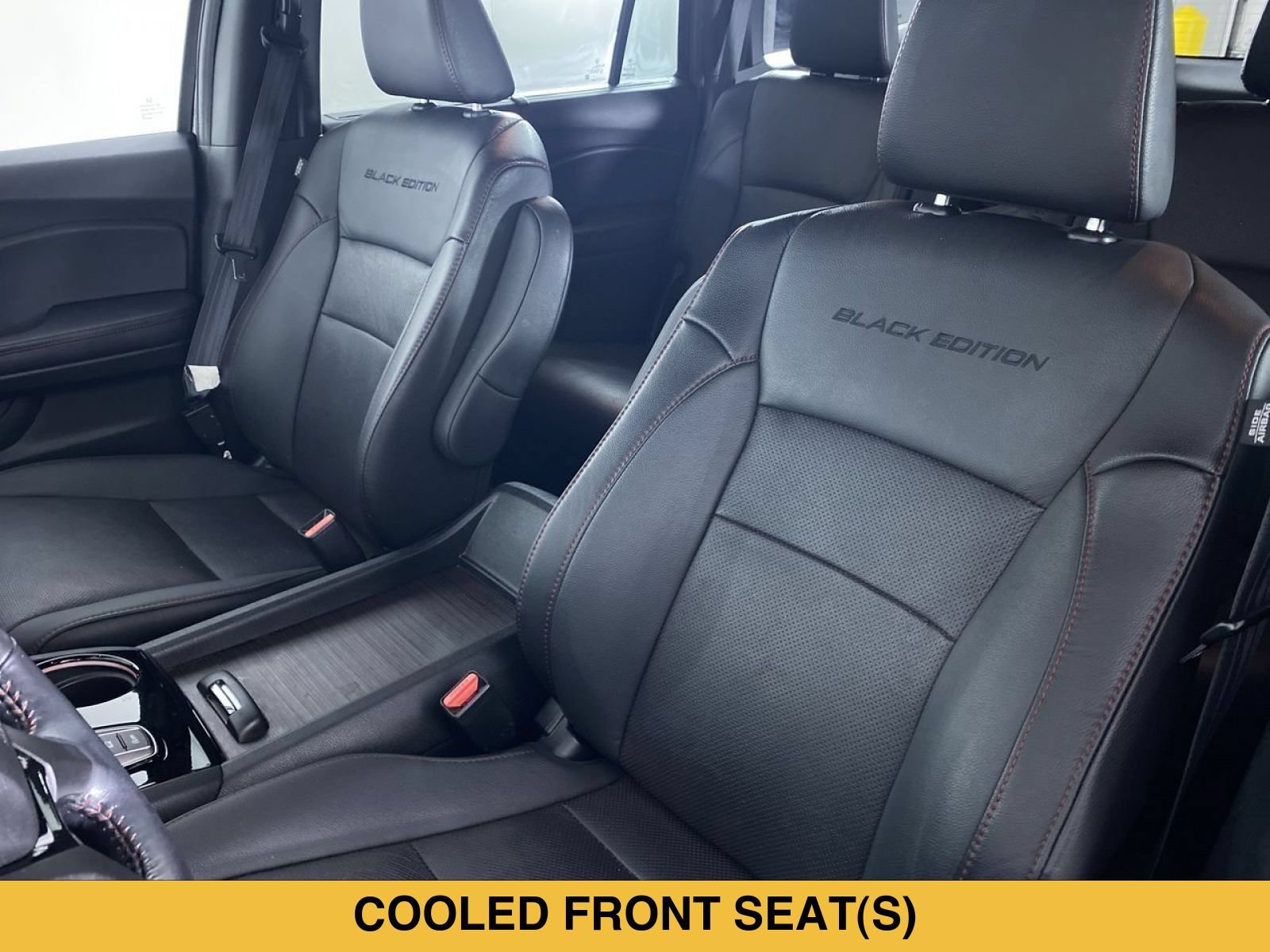 Used 2022 Honda Pilot Black Edition image 12